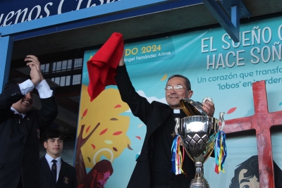&quot;Semana Salesiana 2024: ¡La Alianza Roja se lleva el trofeo y llena de alegría al colegio!&quot;