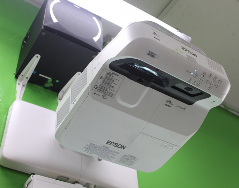 Colegio sigue avanzando en la inversi&oacute;n de recursos tecnol&oacute;gicos para optimizar las clases de manera remota y semipresencial